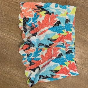 Crown & ivy scalloped shorts